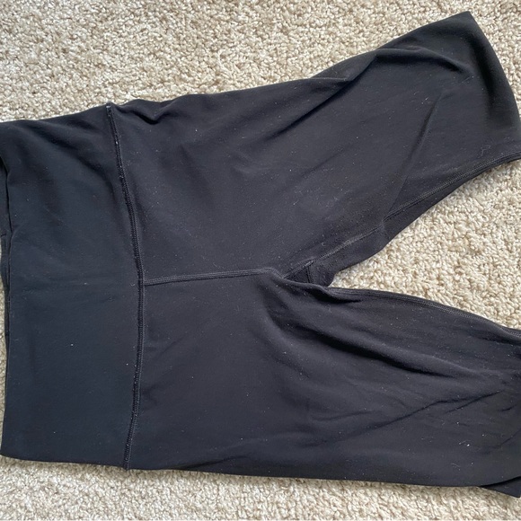 Women’s Athleta 7/8 Ultra High Rise Leggings - Picture 4 of 5